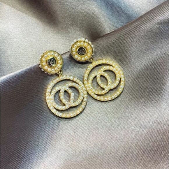 New Gold White Pearl Earrings EarRing - Picture 7 of 8